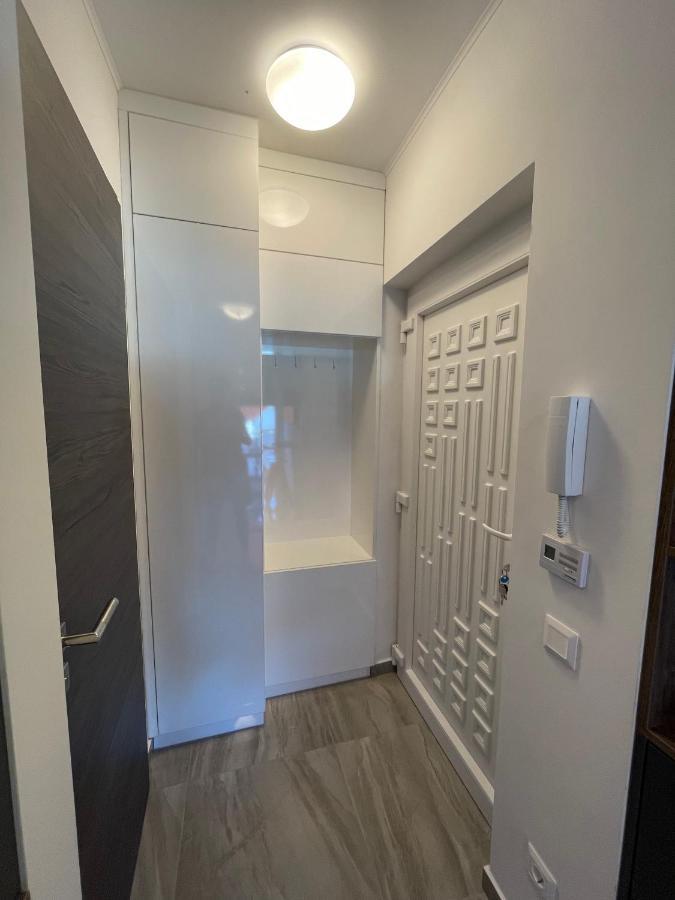 Апартаменты Hello 3B Apartman Кестхей Экстерьер фото